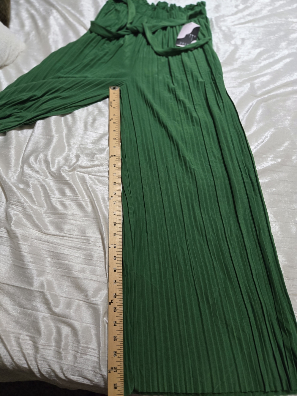 Green Pleated Wide-Leg Women's Pants By Love Poem NWT size XL